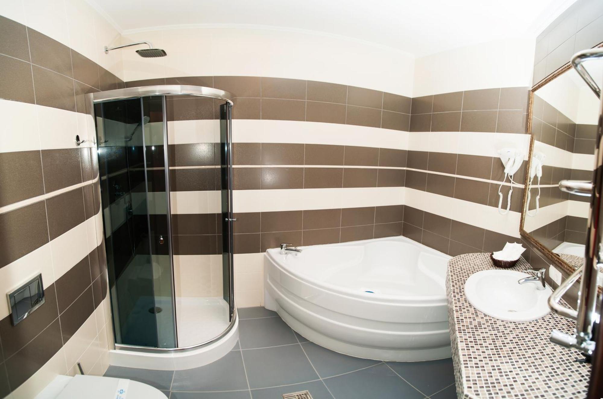 Harvest Hotel Vinnytsia Bagian luar foto