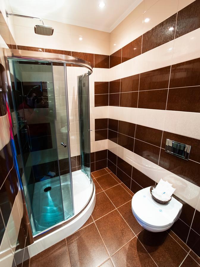 Harvest Hotel Vinnytsia Bagian luar foto
