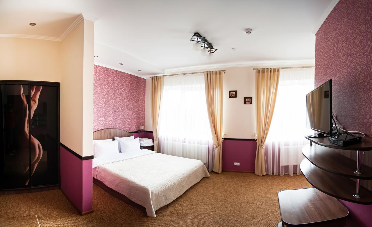 Harvest Hotel Vinnytsia Bagian luar foto