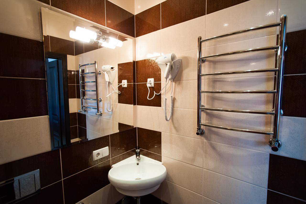 Harvest Hotel Vinnytsia Bagian luar foto