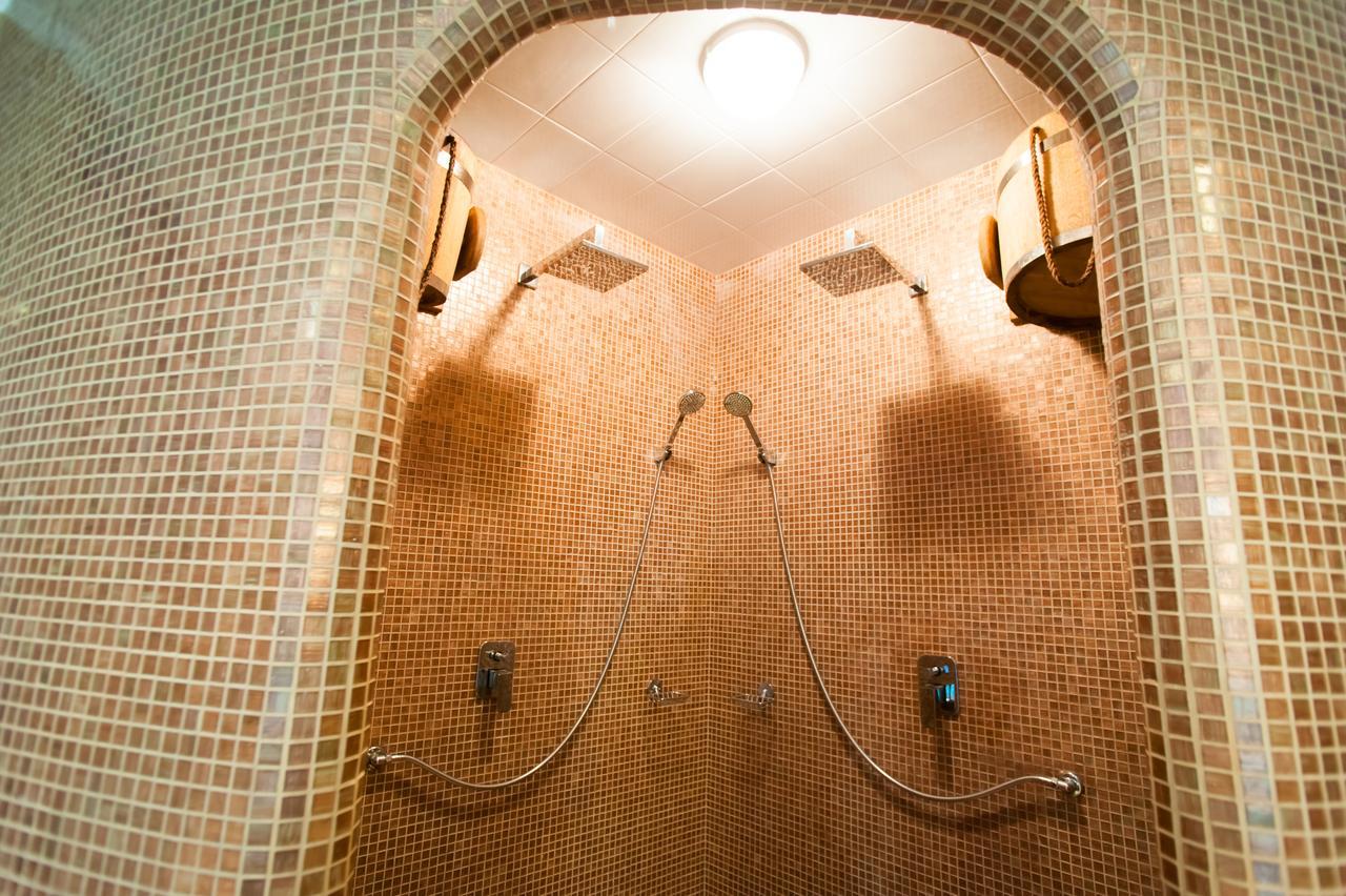 Harvest Hotel Vinnytsia Bagian luar foto