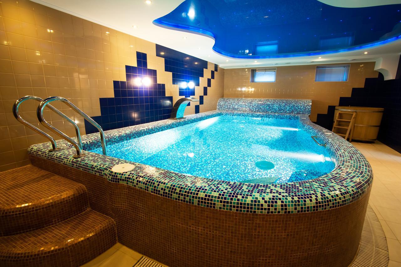 Harvest Hotel Vinnytsia Bagian luar foto