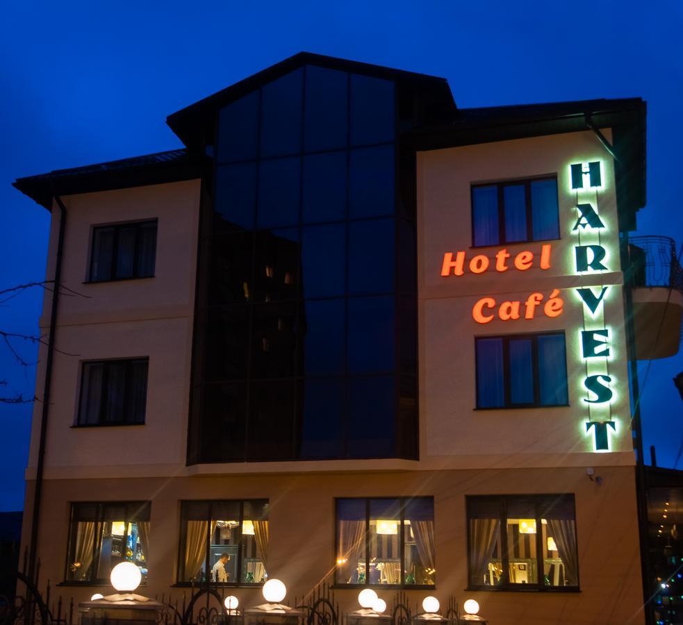 Harvest Hotel Vinnytsia Bagian luar foto